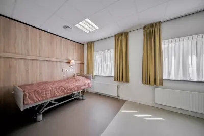 Lighting for Healthcare and Patient rooms