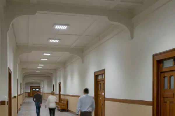 De vackra arkitektoniska elementen i korridorerna i Lilles stadshus kommer s